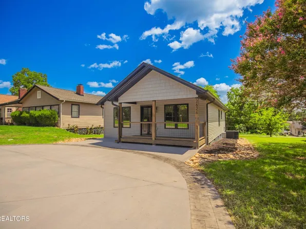 2624 Washington Ave, Knoxville, TN 37917