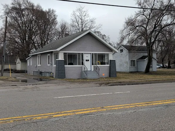 2022 Henry St, Muskegon, MI 49441