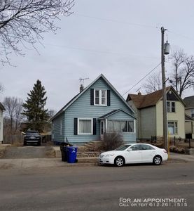 81 George St W, Saint Paul, MN, 55107