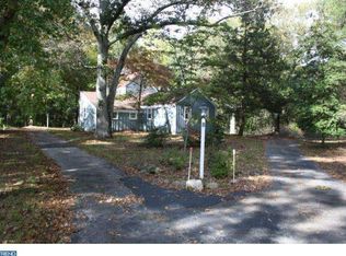 8 Hartford Rd, Medford, NJ 08055