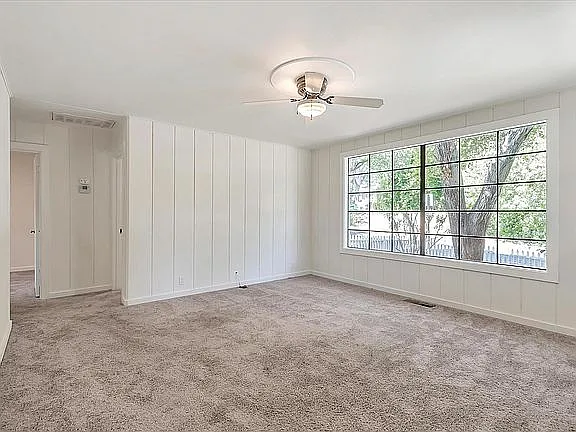 333 W Main St — Photo 9