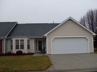 3587 Oak Chase Dr, High Point, NC 27265