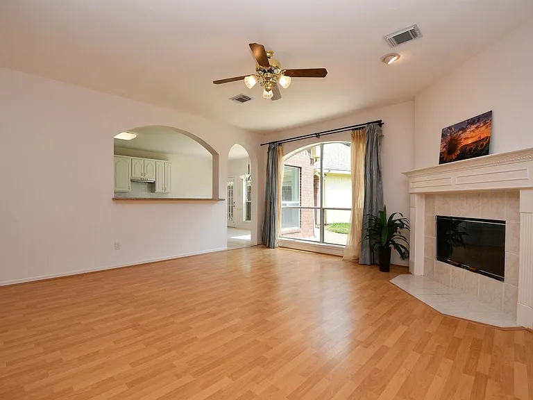 4323 Magnolia Ln — Photo 16