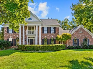 1748 Stifel Lane Dr, Chesterfield, MO 63017