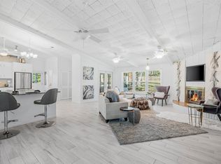 3113 Lakeshore Dr, Tallahassee, FL 32312