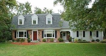 1st image of 978 Woodcreek Dr