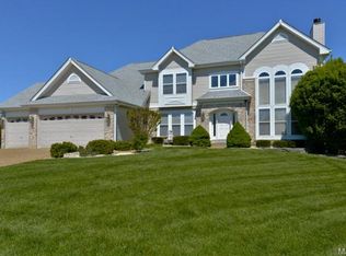 2 Trent Park Ct, O'Fallon, MO 63368