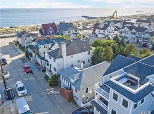 139 Hewlett Ave, Point Lookout, NY 11569
