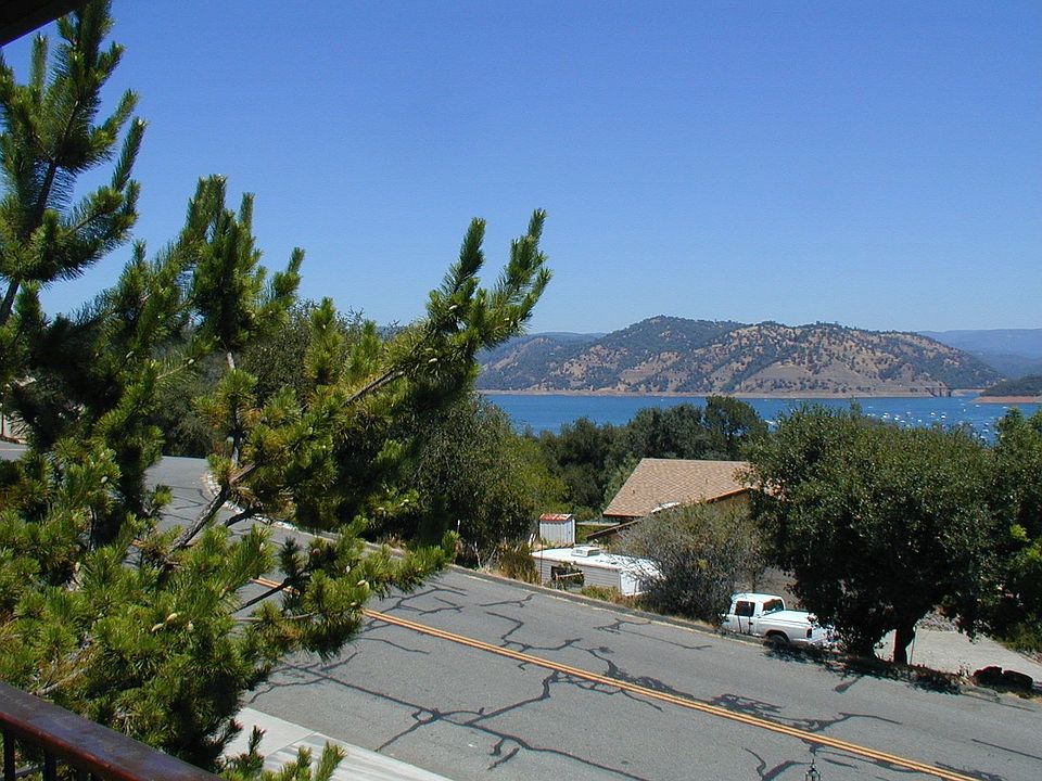 Lake view with full lake