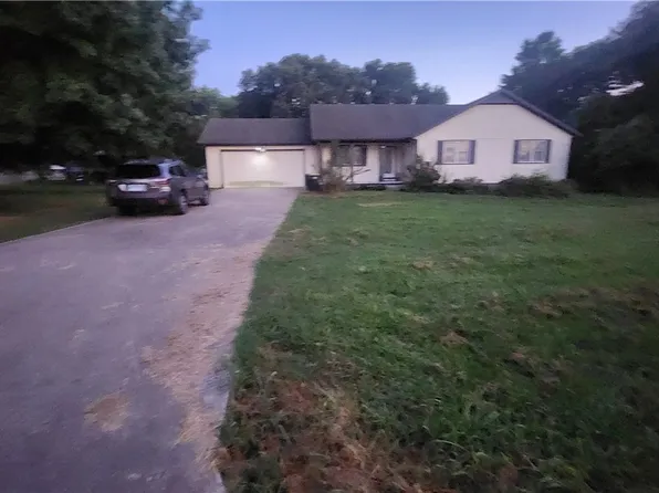 405 Smith Ridge Turn Off, Rogers, AR 72756