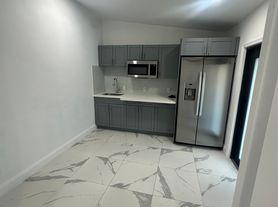8570 SW 29th St, Miami, FL