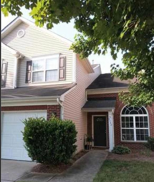 1st image of 8582 Carolina Lily Ln