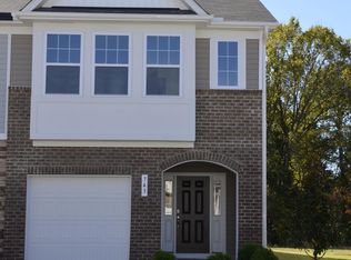 743 Ridge Cliff Ln, Zebulon, NC 27597