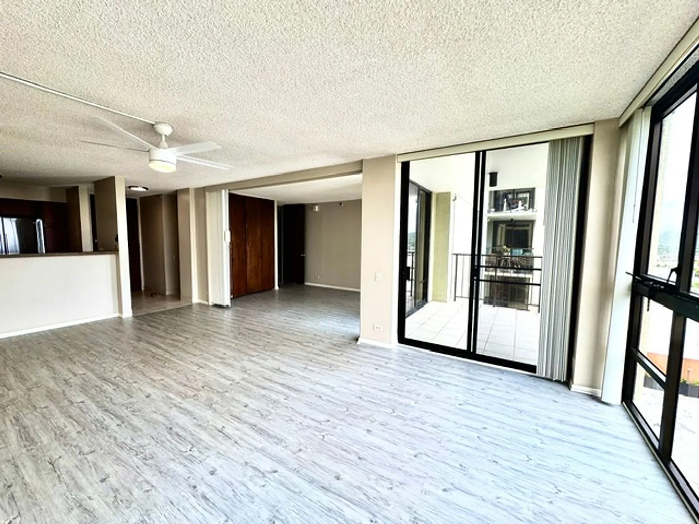 Ocean Views: Windward Passage - 2 Bedroom, 2 Bath, 2 Parking in Kailua — Photo 4