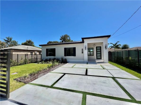 8880 SW 126th Ter