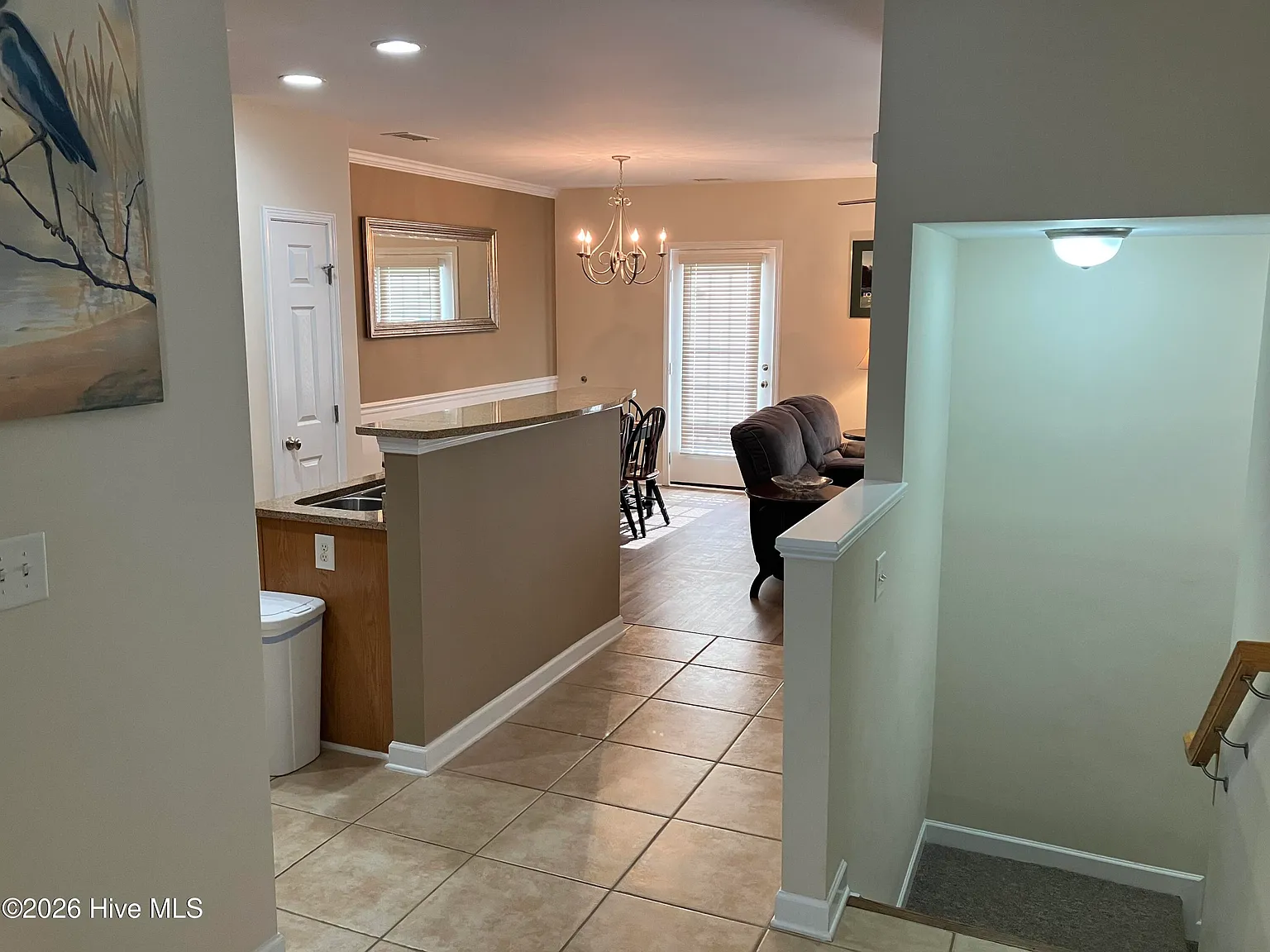 3 bed, 2.5 bath, $2,400 — Photo 3