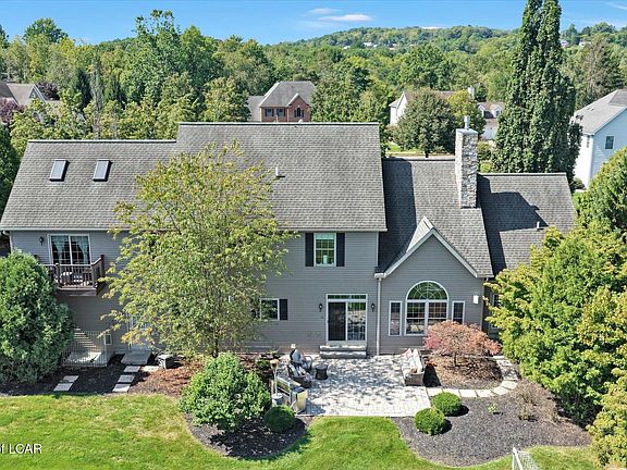 5th image of 37 Kara Ln