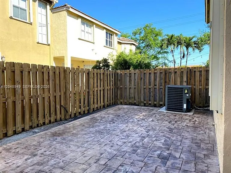 4874 NW 107th Path #Townhouse 4874 — Photo 11