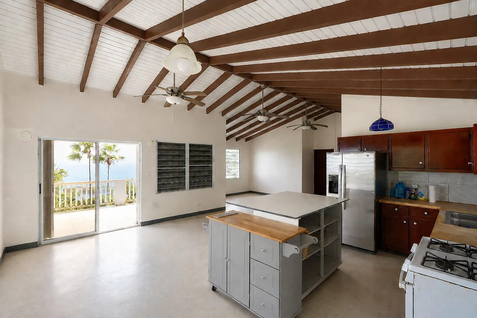 2 bed, $2,200 — Photo 1
