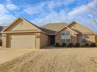 3006 SW Wargate Ave, Bentonville, AR 72712