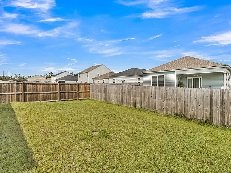 324 Feldspar Ln — Photo 36
