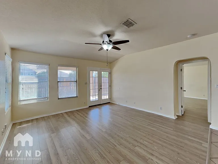11214 Bold Forbes — Photo 7