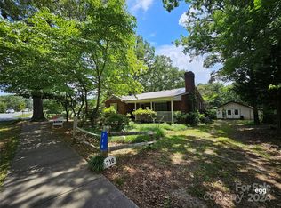 716 Old Providence Rd, Waxhaw, NC 28173