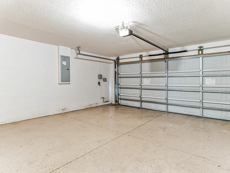 1173 Kilkenny Ln — Photo 23