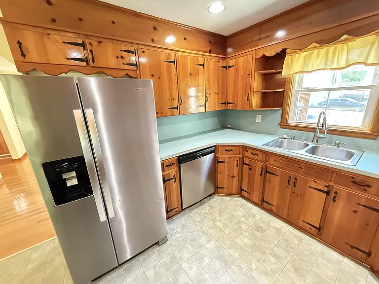 6583 New Jackson Hwy — Photo 9