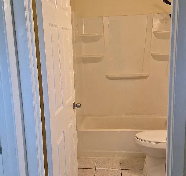 945 18th Pl #1 — Photo 7