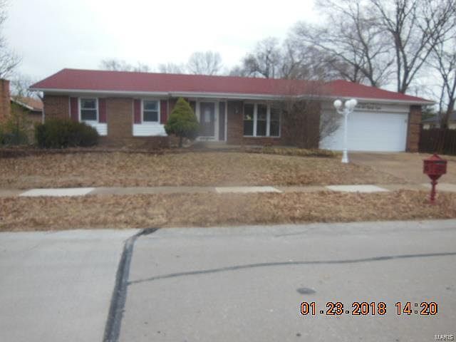 1st image of 4688 Lodgewood Ln
