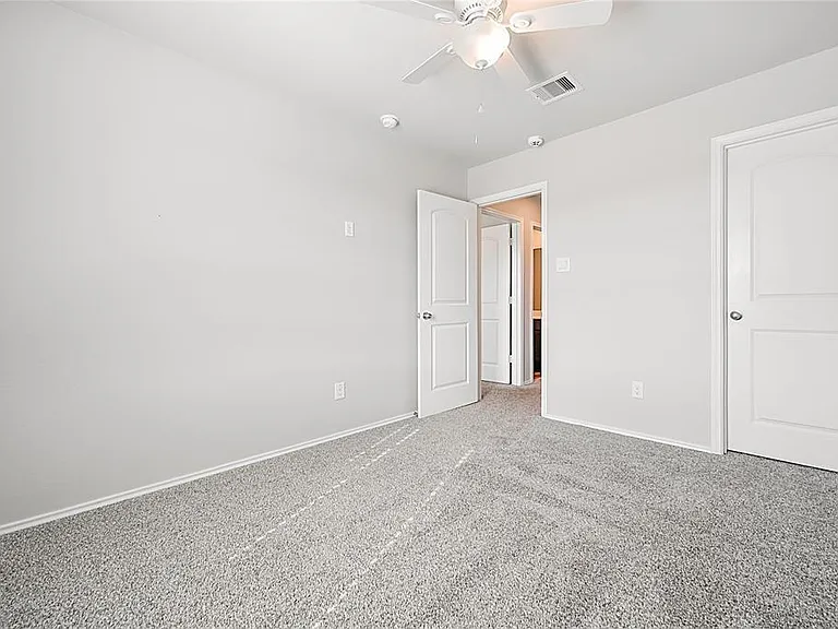 9295 Inland Leather Ln — Photo 19