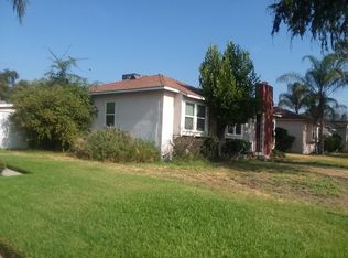 825 N 10th Ave, Upland, CA 91786