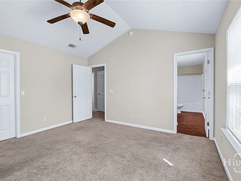 19 Cypress Ln — Photo 23