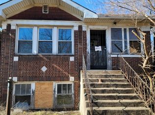 1048 Tyler St, Gary, IN 46402