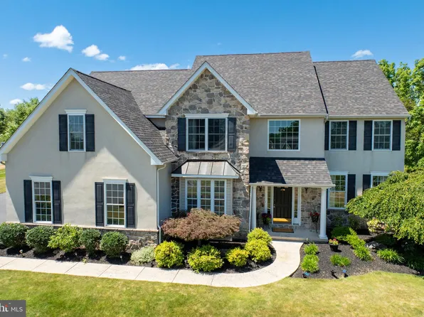 1960 Mary Ln, Harleysville, PA 19438