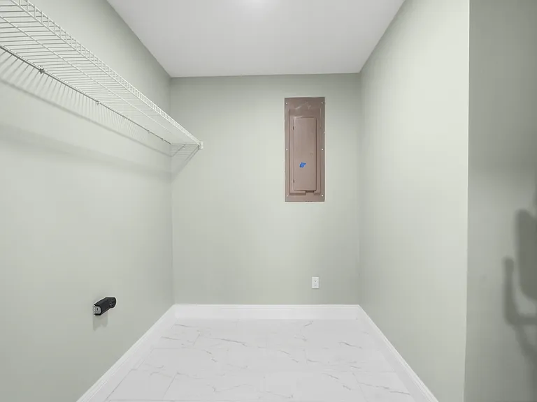 104 Cardinal St — Photo 15