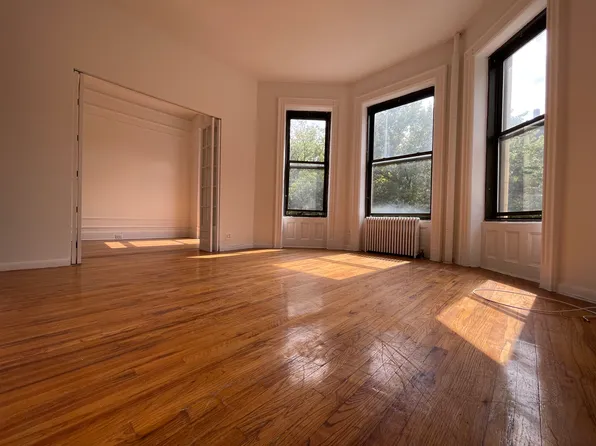 401 Convent Avenue image 1 of 8