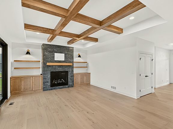 5th image of 1504 Shannon Oaks Blvd NE