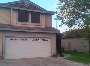 3094 W Santolinas St, Rialto, CA 92376