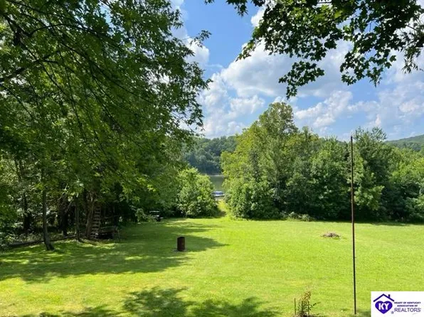 68 S Lakeside Ln, Leitchfield, KY 42754