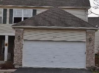 1065 Viewpoint Dr, Lake In The Hills, IL 60156