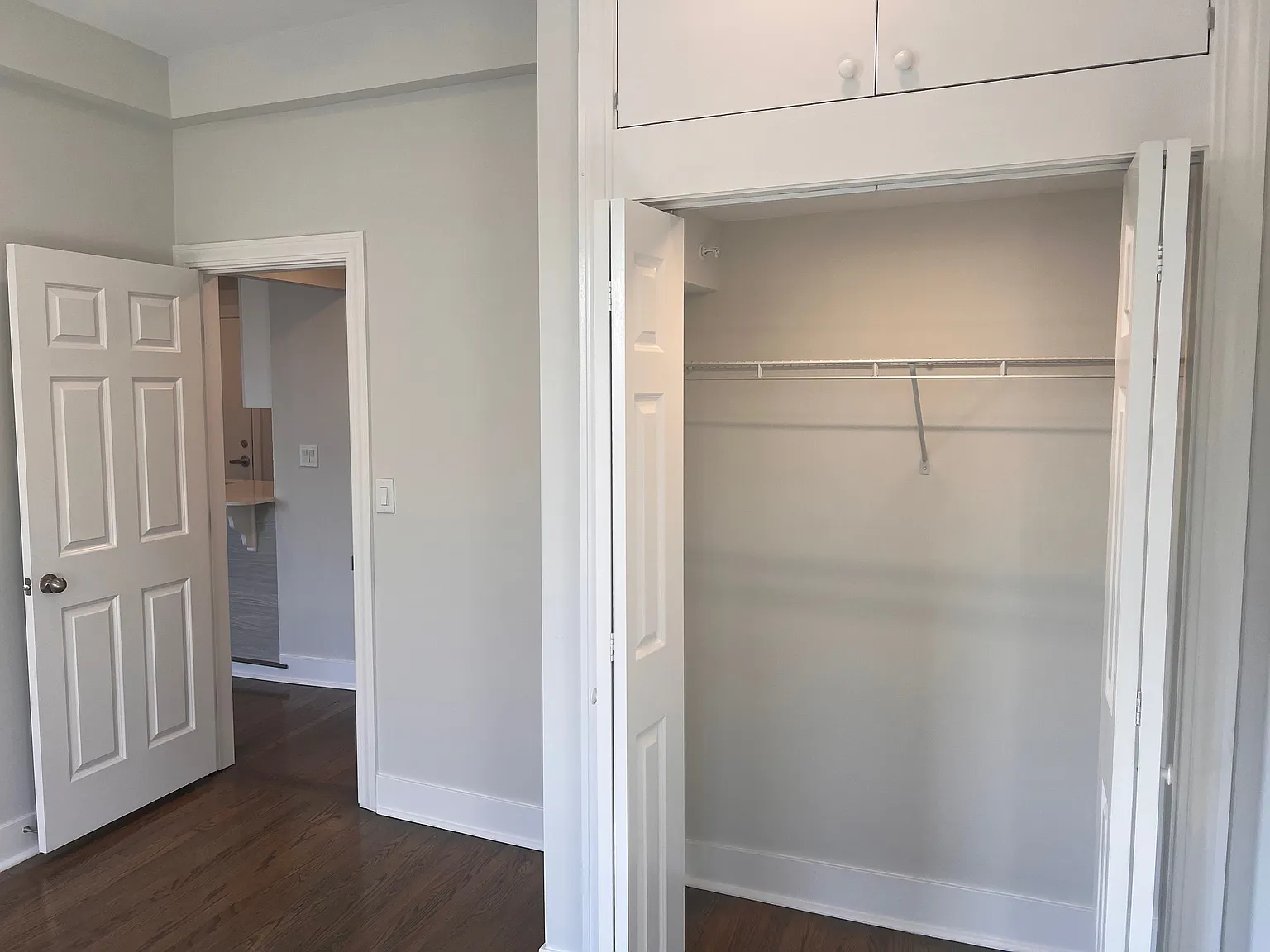 2 bed, 9999 sqft, $3,700 — Photo 2