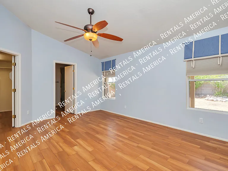 7620 S Trumpet Vine Ave — Photo 12