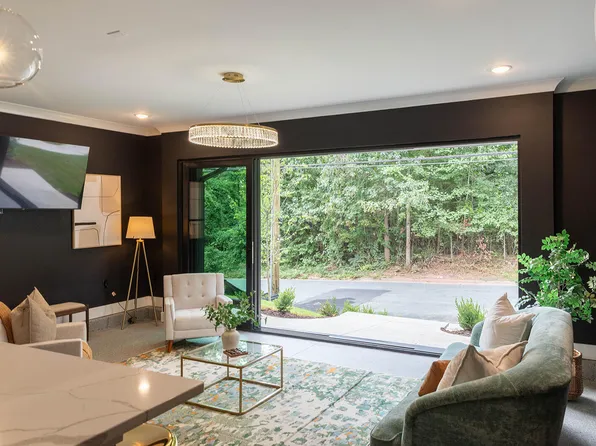 707 E Markham Ave, Durham, NC 27701