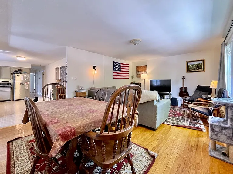 431 Manila Ave #3 — Photo 6