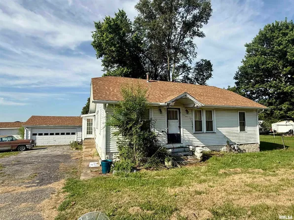 684 Us Highway 150 E, Galesburg, IL 61401