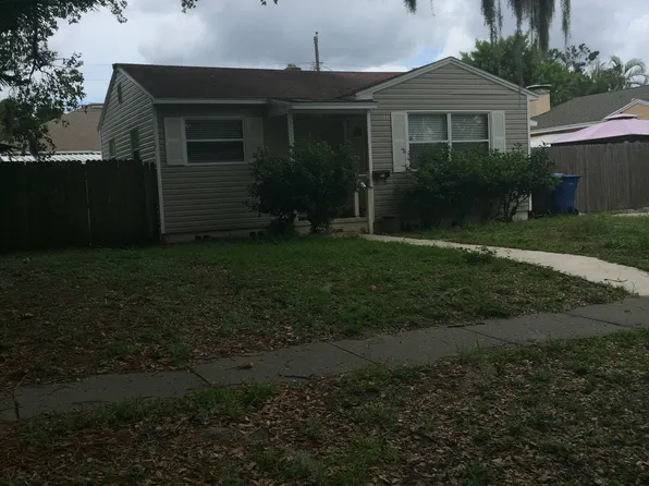 6022 Lee St NE, Saint Petersburg, FL 33703