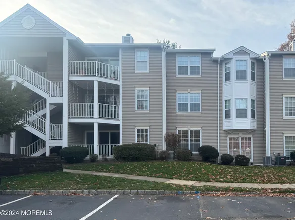 63 Lindsey Court #4023, Franklin Twp, NJ 08823