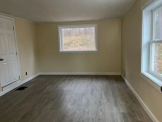 "Dining room" (or large third bedroom)